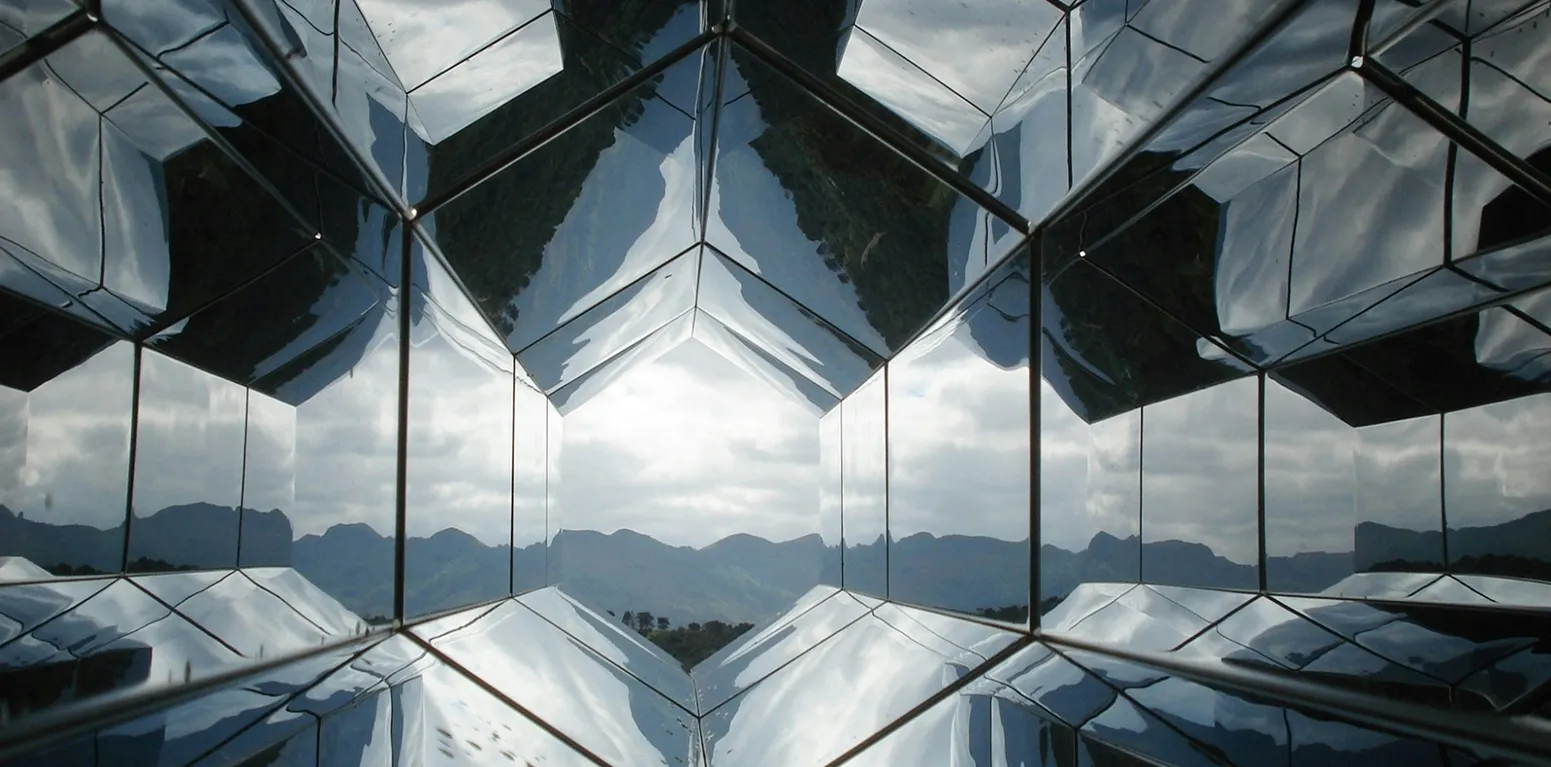 Юристы, адвокаты и эксперты